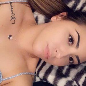 Meet your Posher, Moe